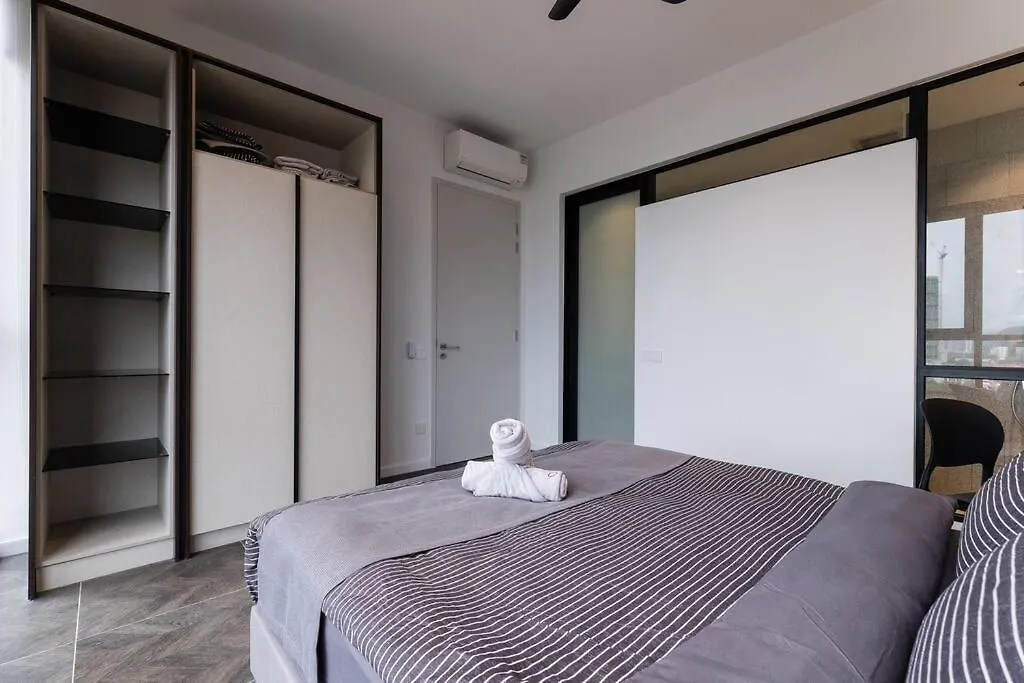 Scarletz Klcc 4Pax By Feel Home Luxury 100Mbps Wifi Kuala Lumpur